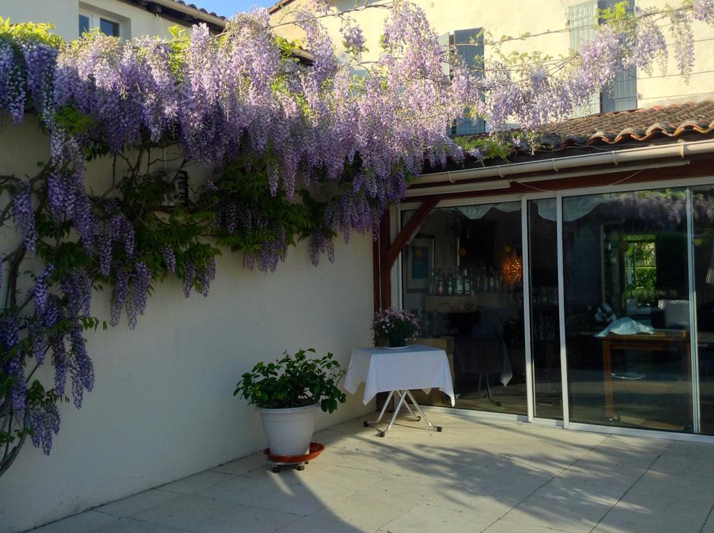 L'Hotel Du Perigord Aubeterre-sur-Dronne Eksteriør billede